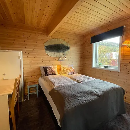 Aurora Sea-view With Wifi,sauna, Jaccuzi * Vannareid