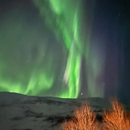 Aurora Sea-view With Wifi,sauna, Jaccuzi Gospodarstwo wiejskie